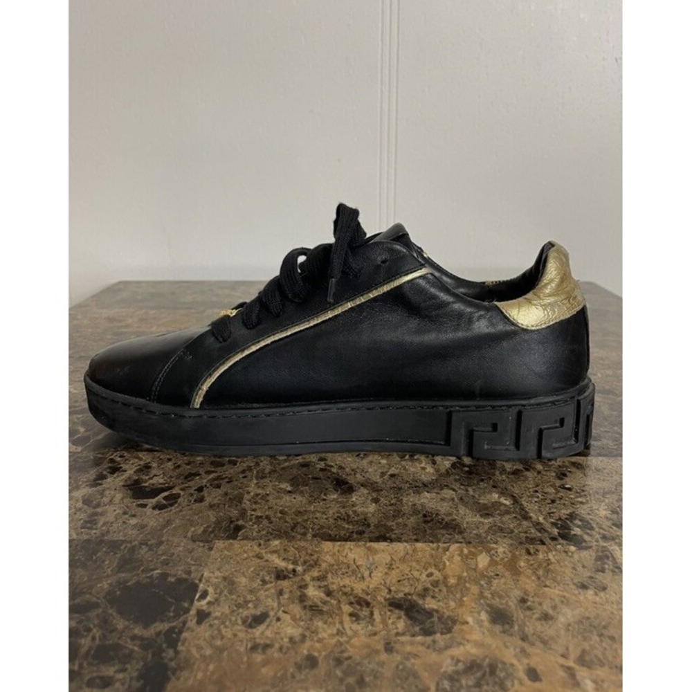 VERSACE Leather Studded‎ Accents Sneakers EU Size 39 Black And Gold Us Size 6